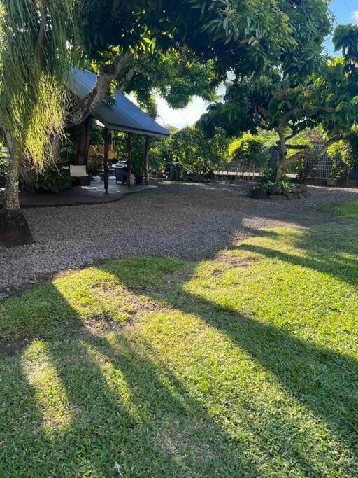 Heitiare Lodge Paea Esterno foto